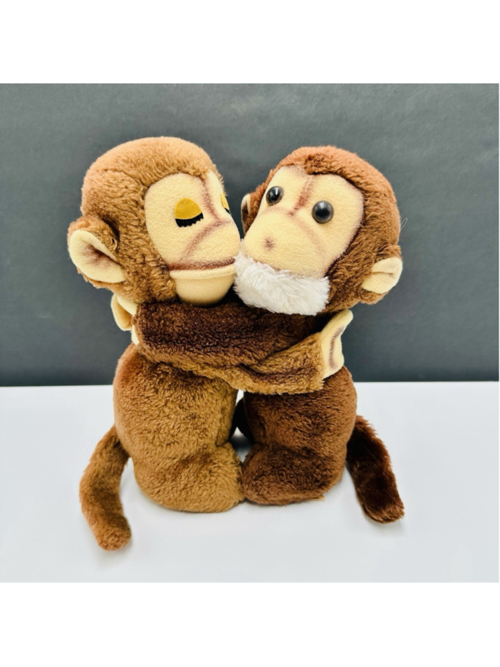 Vintage California Stuffed Toys Hugging Monkeys Stuffed Plush Read See Repair